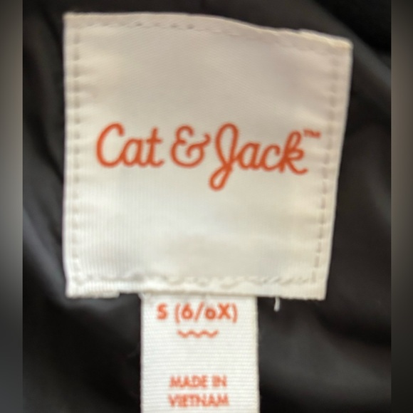 Cat & Jack Girl’s Hooded Faux Fur Coat - Picture 5 of 6